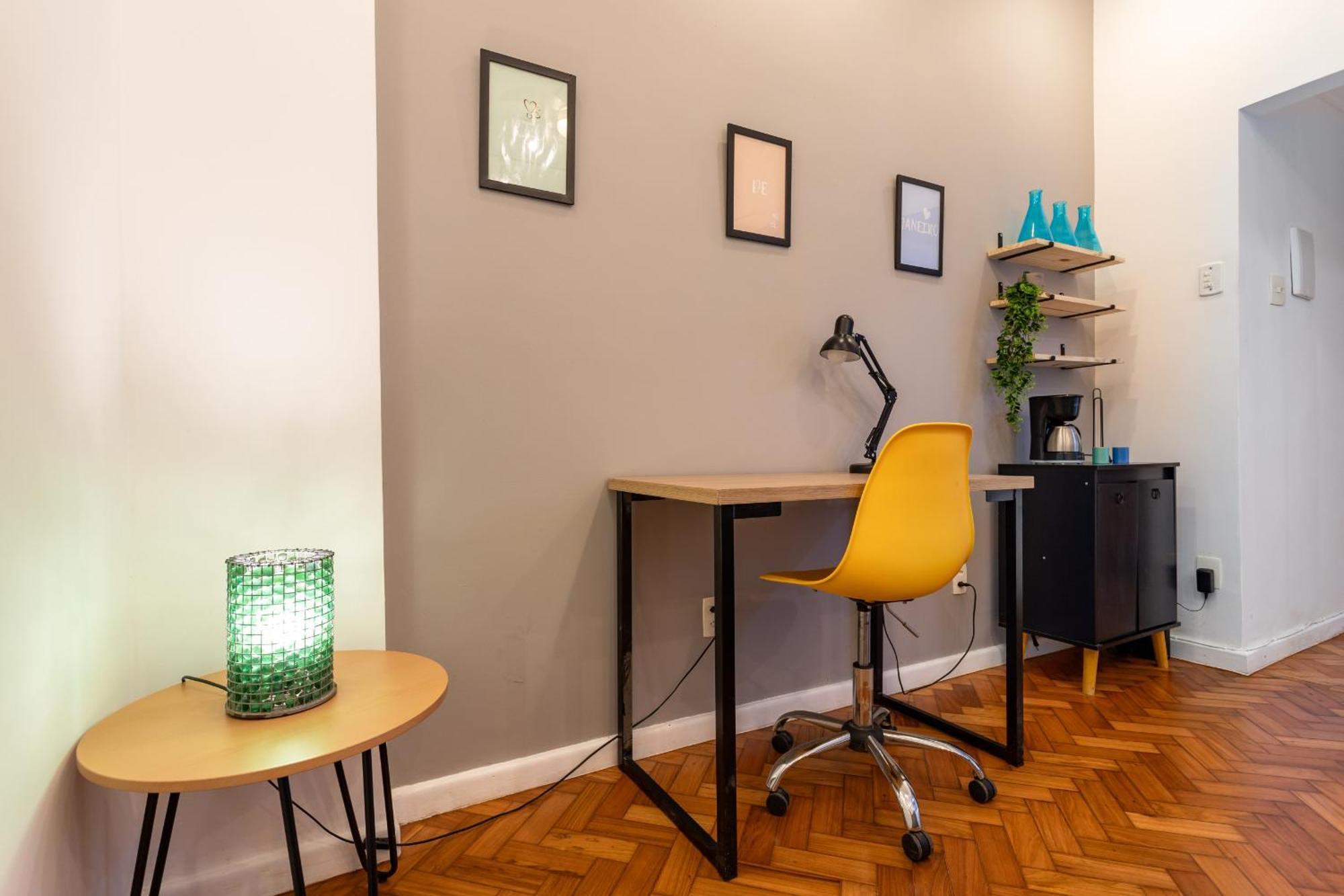 Pineapples Nsc808 - Até 2 Pessoas Em ótima Localização De Copacabana Appartement *