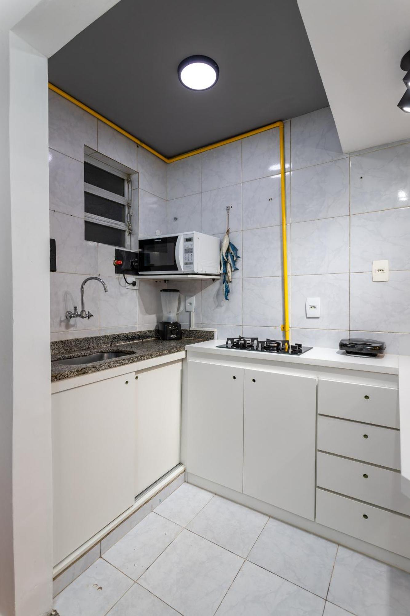 Pineapples Nsc808 - Até 2 Pessoas Em ótima Localização De Copacabana Appartement Rio de Janeiro