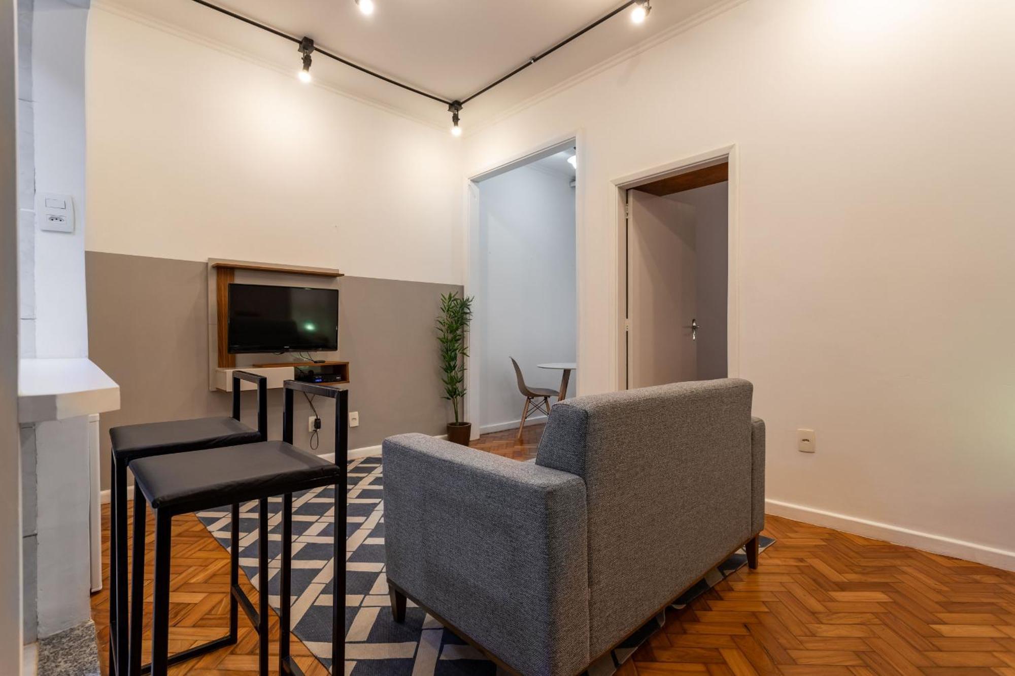 Apartemen Conforto Em Copacabana - Otima Localizacao - Nsc808 Z4